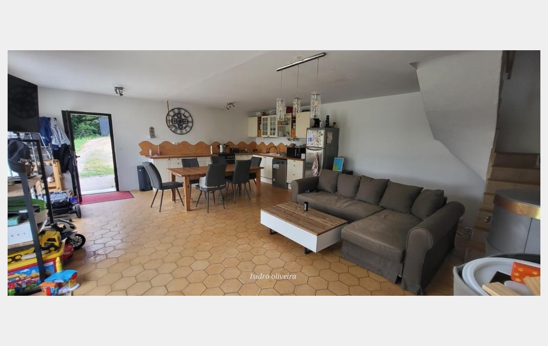 FAMICITY DIJON : Maison / Villa | MARSAIS-SAINTE-RADEGONDE (85570) | 165 m2 | 138 000 € 