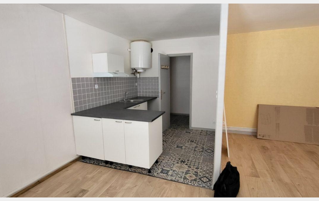 FAMICITY DIJON : Appartement | FONTENAY-LE-COMTE (85200) | 48 m2 | 49 000 € 