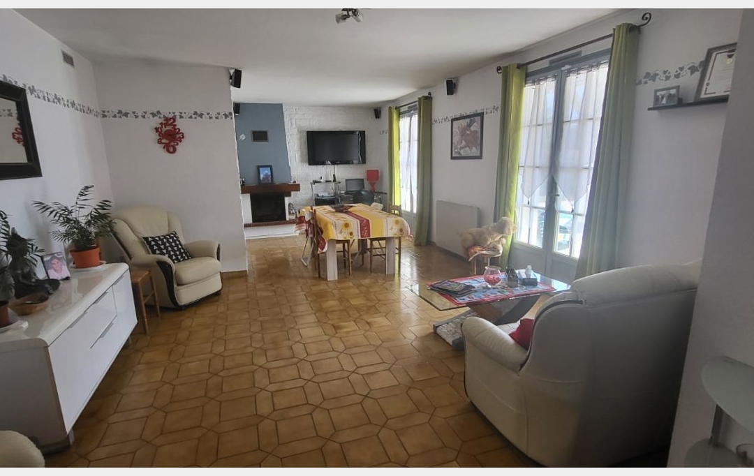 FAMICITY DIJON : House | SAINT-LAURS (79160) | 131 m2 | 259 000 € 