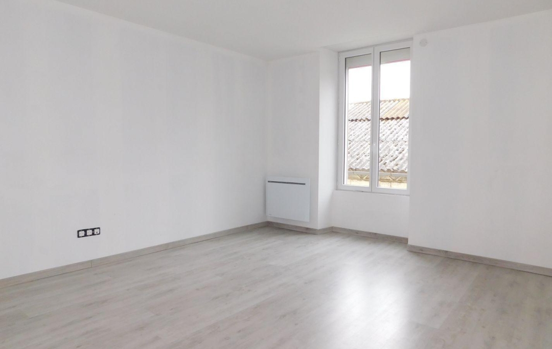 FAMICITY DIJON : House | SAINT-HILAIRE-DE-VOUST (85120) | 188 m2 | 142 000 € 