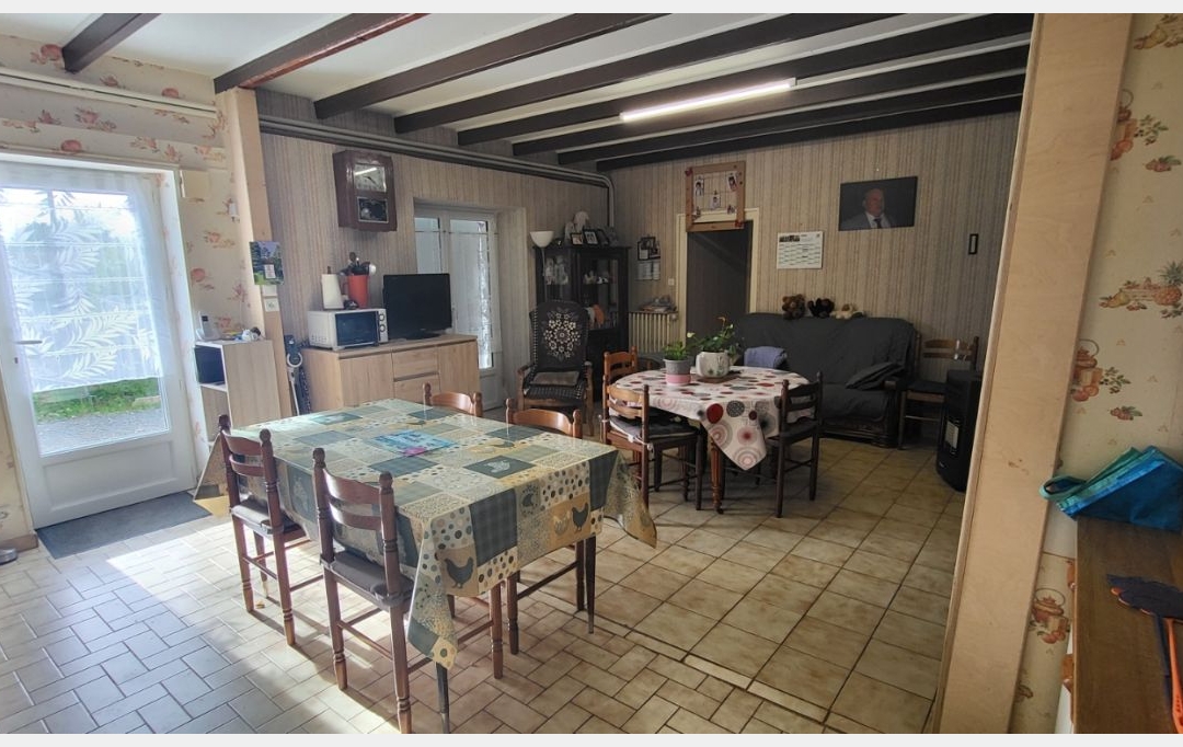 FAMICITY DIJON : Maison / Villa | SAINT-HILAIRE-DES-LOGES (85240) | 70 m2 | 108 000 € 